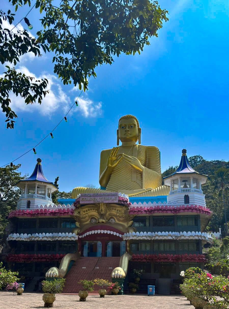 Dambulla Cave Temple